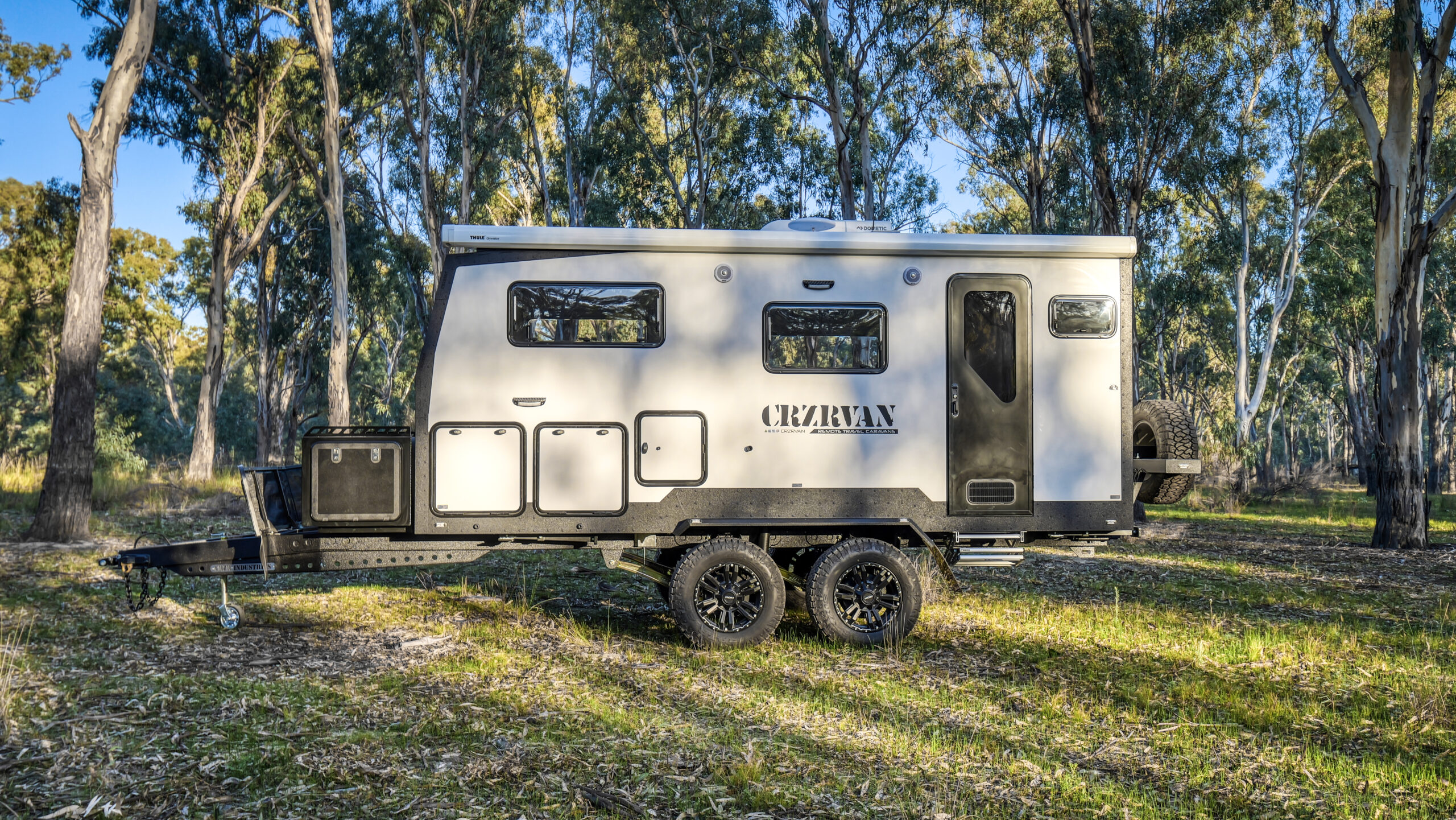 Crzr Vans Custom Build Brace Caravan Off Road Caravan - crzrvans
